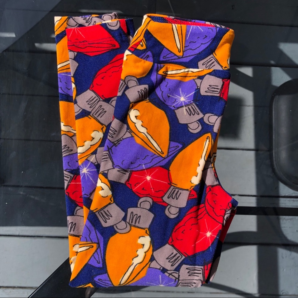 Kid’s LuLaRoe holiday lights leggings